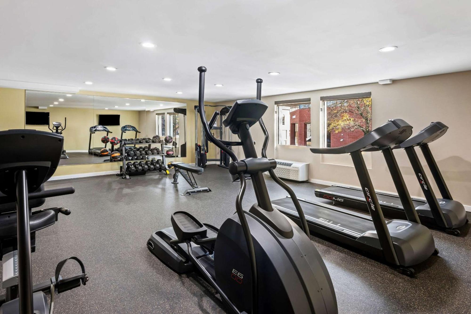 The Penn Stroud, Stroudsburg - Poconos, Ascend Hotel Collection Zewnętrze zdjęcie